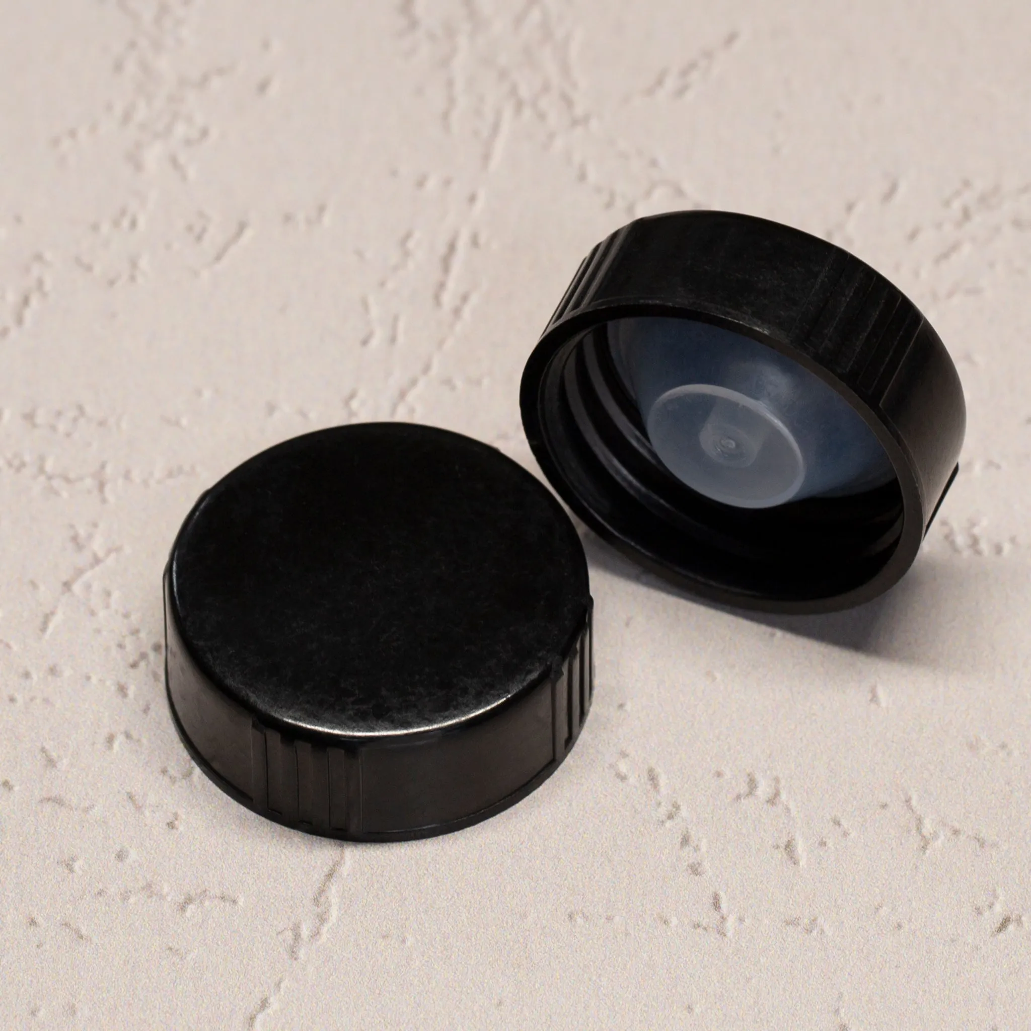 33-400 Black Phenolic Cap