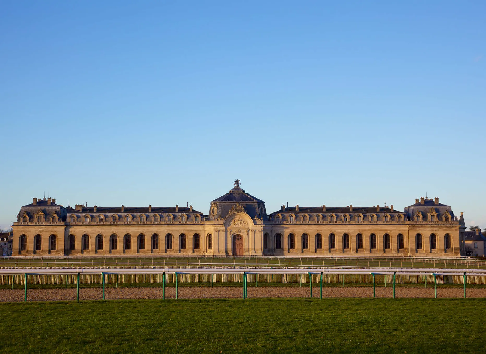 Chantilly Castel horse track building