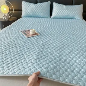 Cooling Mattress Protector Cover for Summer