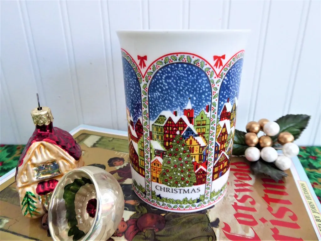 Dunoon Christmas Mug Sue Scullard Snowy English Village Bone China