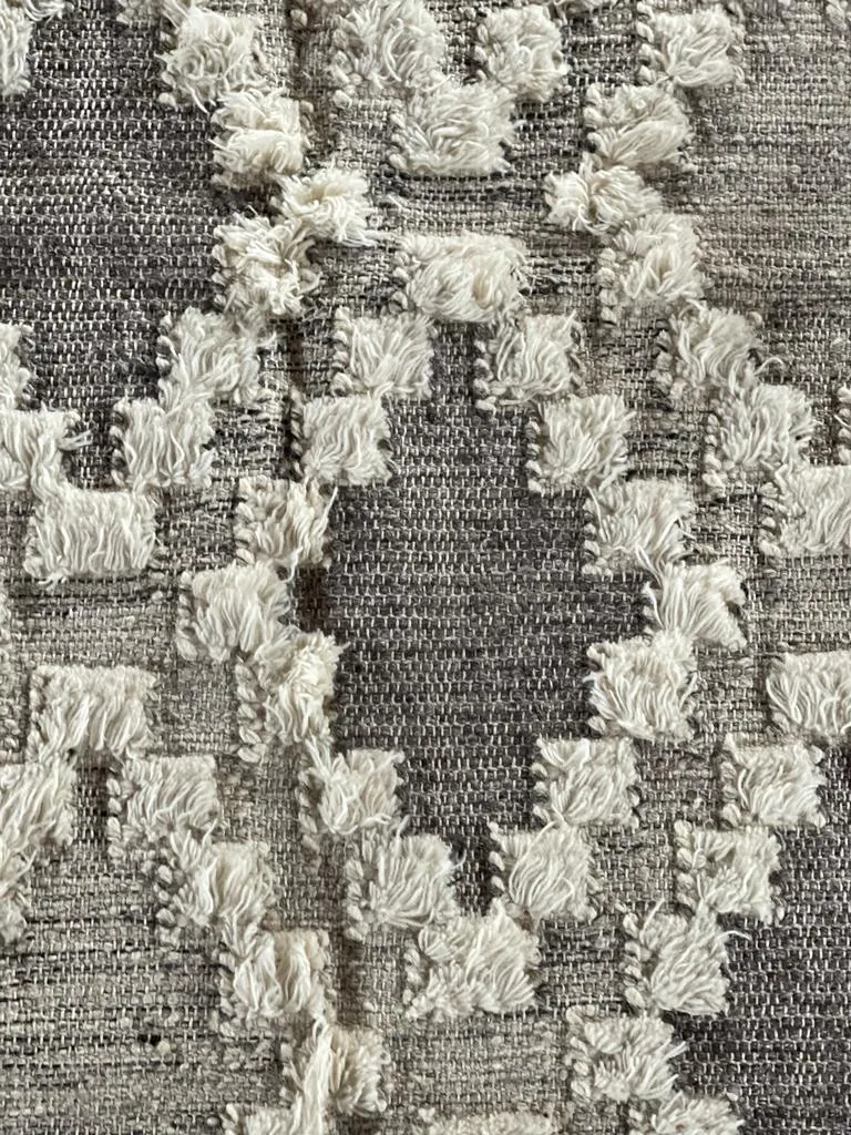 Hand Knotted Wool & Cotton RUG 30 (3x5 ft)