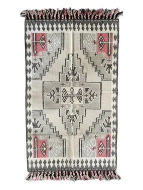 Hand Knotted Wool & Cotton RUG 43 (5x8 ft)