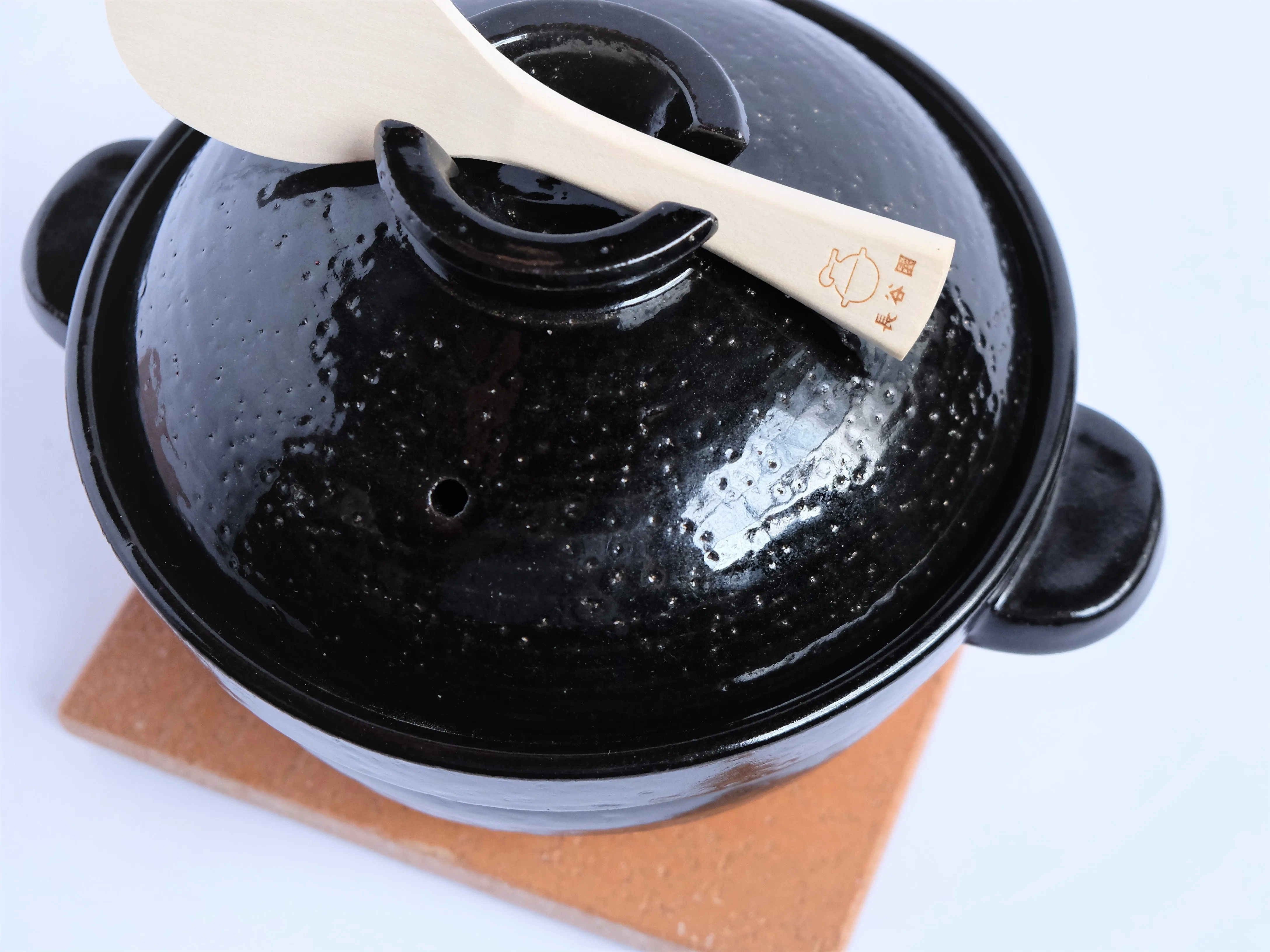 Nagatanien Igamono Kamado-san Double-Lid Donabe Rice Cooker