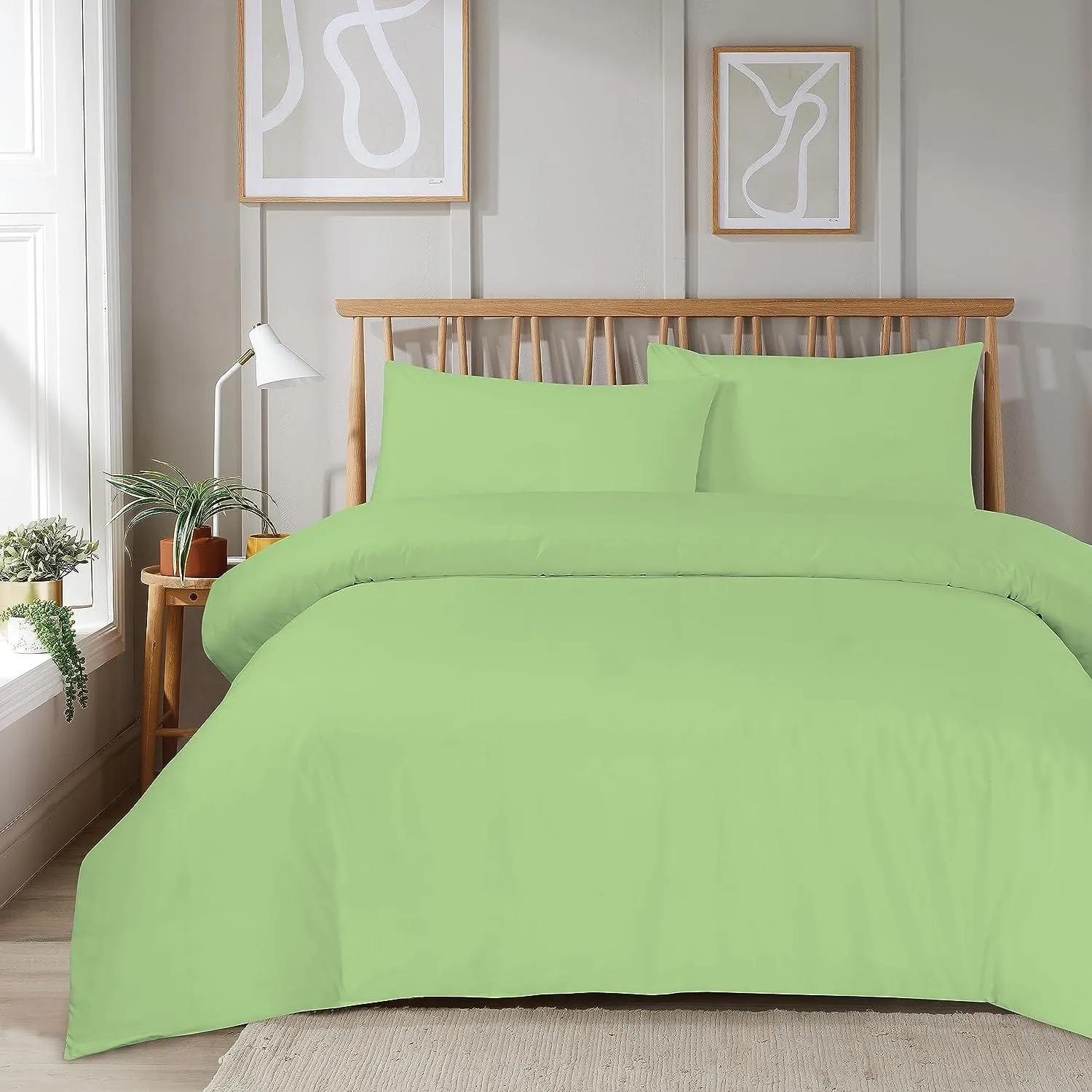 Plain Dye Luxurious Super Soft Duvet Set with Zipper Closure Easy Care Bed Linen in Various Sizes and Colours by OLIVIA ROCCO