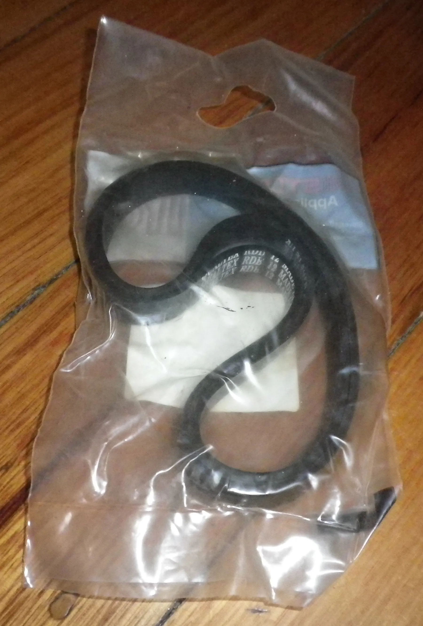 Volta 600, 1500 Series Upright Vacuum Cleaner Agitator Belt (Pkt 2) Part # V8205